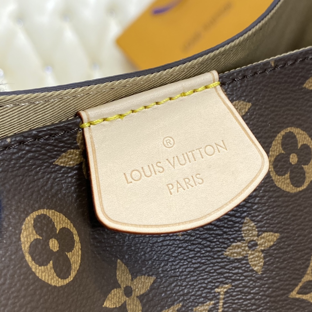 Louis Vuitton GRACEFUL MM Handbag Monogram M43704